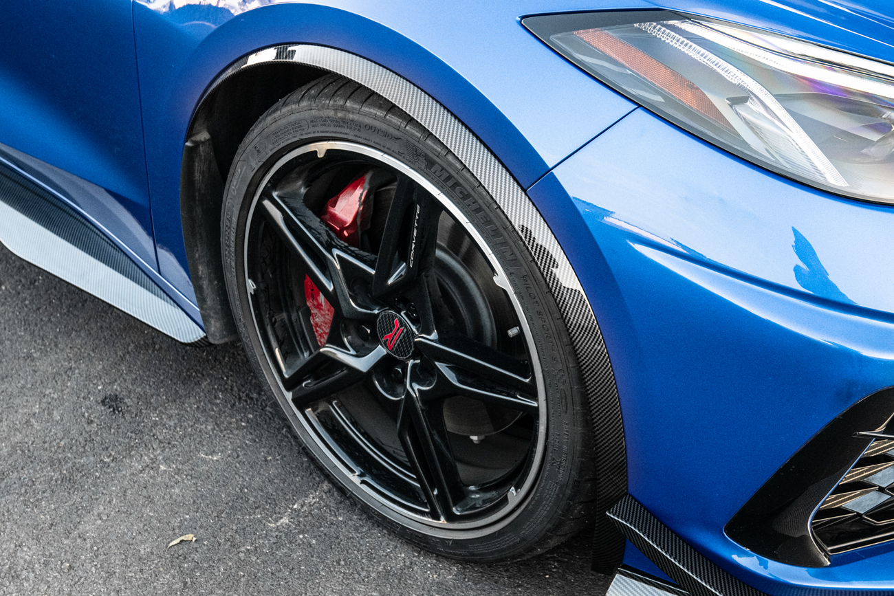 C8 2020-2026 Chevrolet Corvette Hydro Carbon Fiber Front Side Wheel Fender Moldings - EOS
