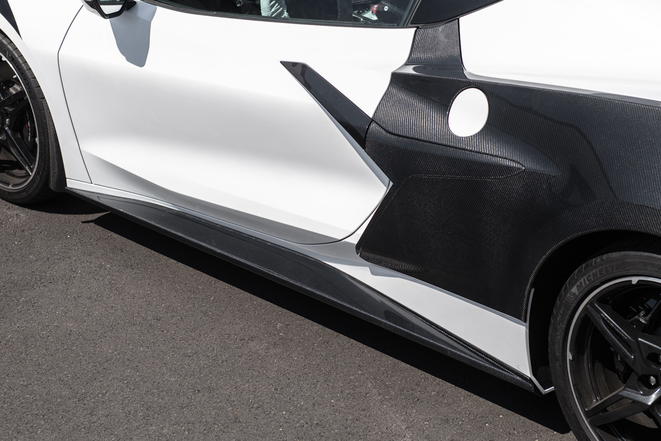 C8 2020-2024 Chevrolet Corvette Carbon Fiber Side Skirt Rocker Panels - EOS