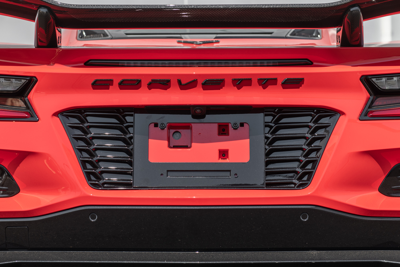 C8 2020-2024 Chevrolet Corvette Custom Painted License Plate Backing - For Z06 & E-Ray - EOS