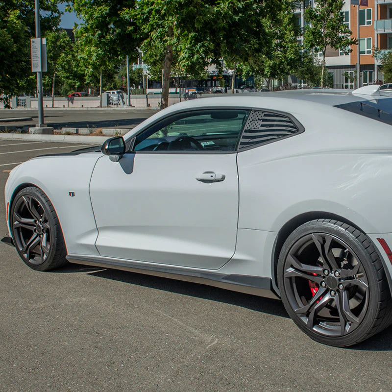 Sixth Generation 2016-2022 Chevrolet Camaro 1LE Facelift Side Skirts/Rocker Panels - Gloss Black - EOS