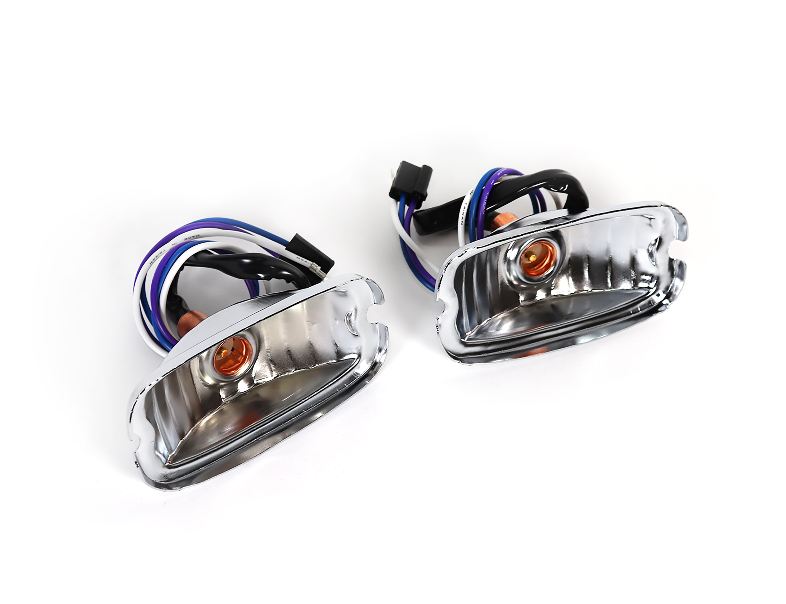 1966-1967 Pontiac GTO Parking Lamp Reflectors - Auto Accessories of America